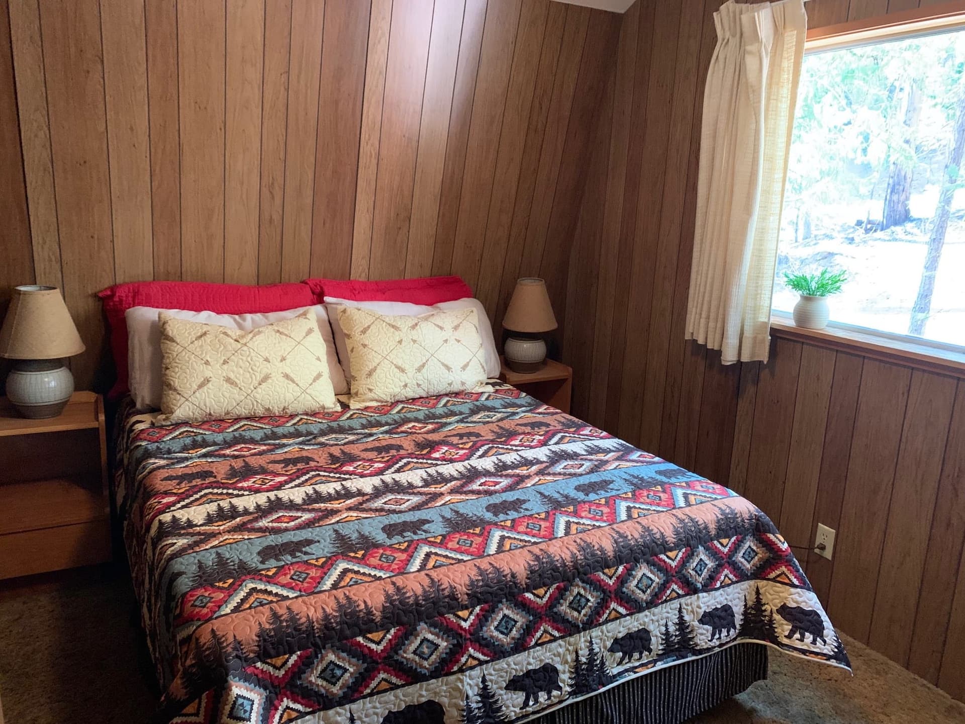 Jen & Andy Burghdorf — Cabin 268, photo 3
