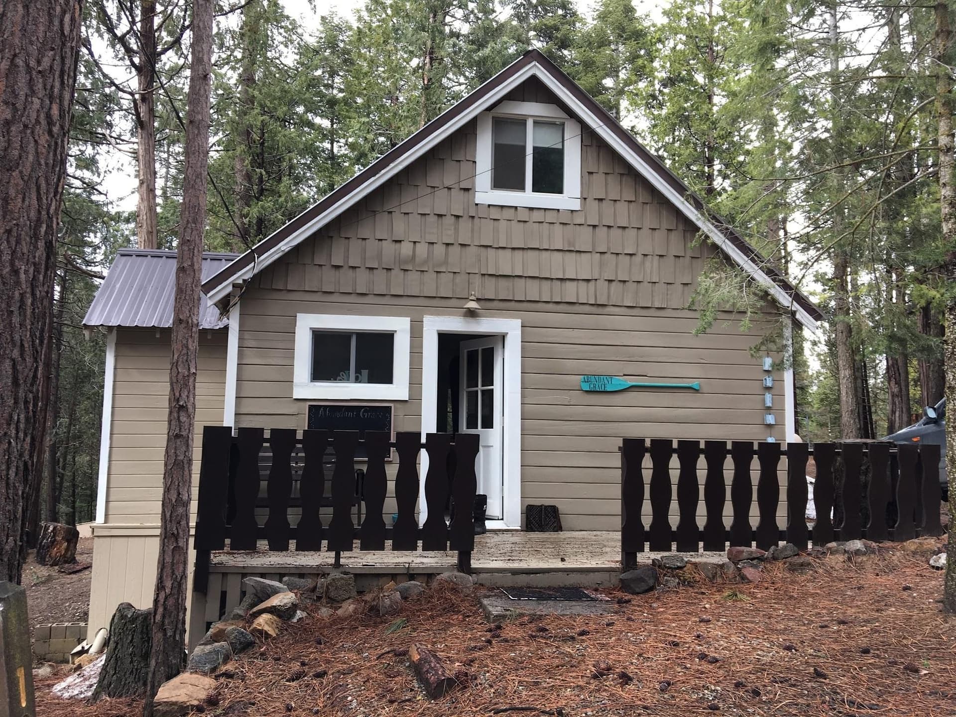 Phil and Colleen Ault — Cabin 184, photo 3