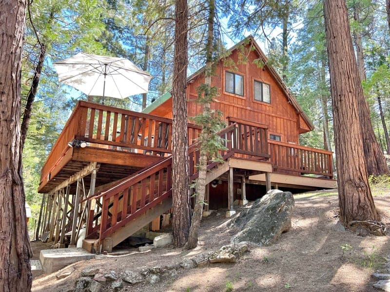 Nathan & Jocey Pearsey — Cabin 84, photo 2