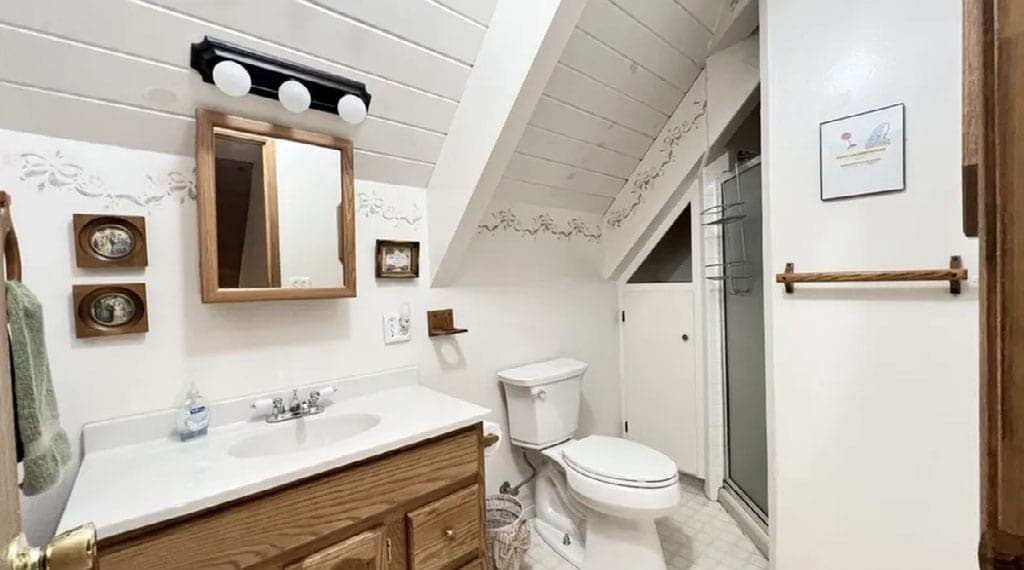 Rick & Debbie Linman — Cabin 72, photo 4