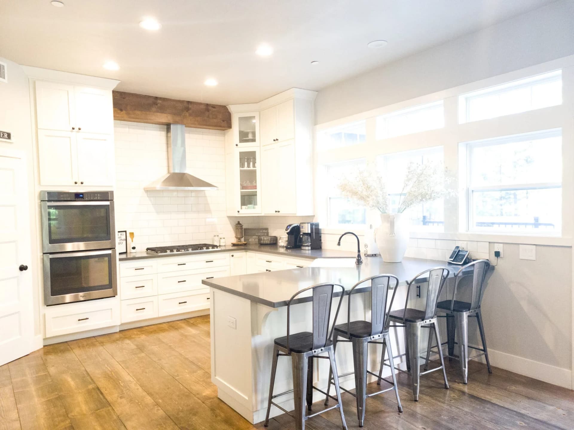 Kitchen is fully stocked with everything you might need