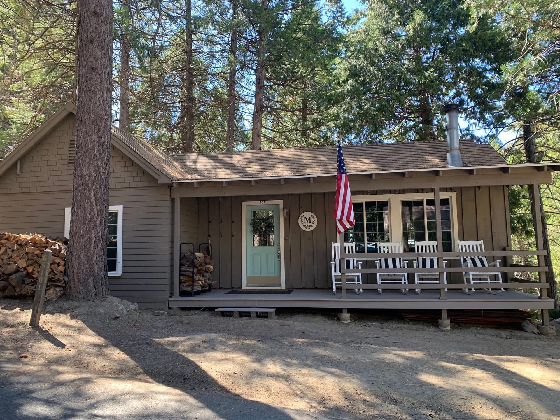 Chris Moore — Cabin 90A, a cabin rental at Hume Lake