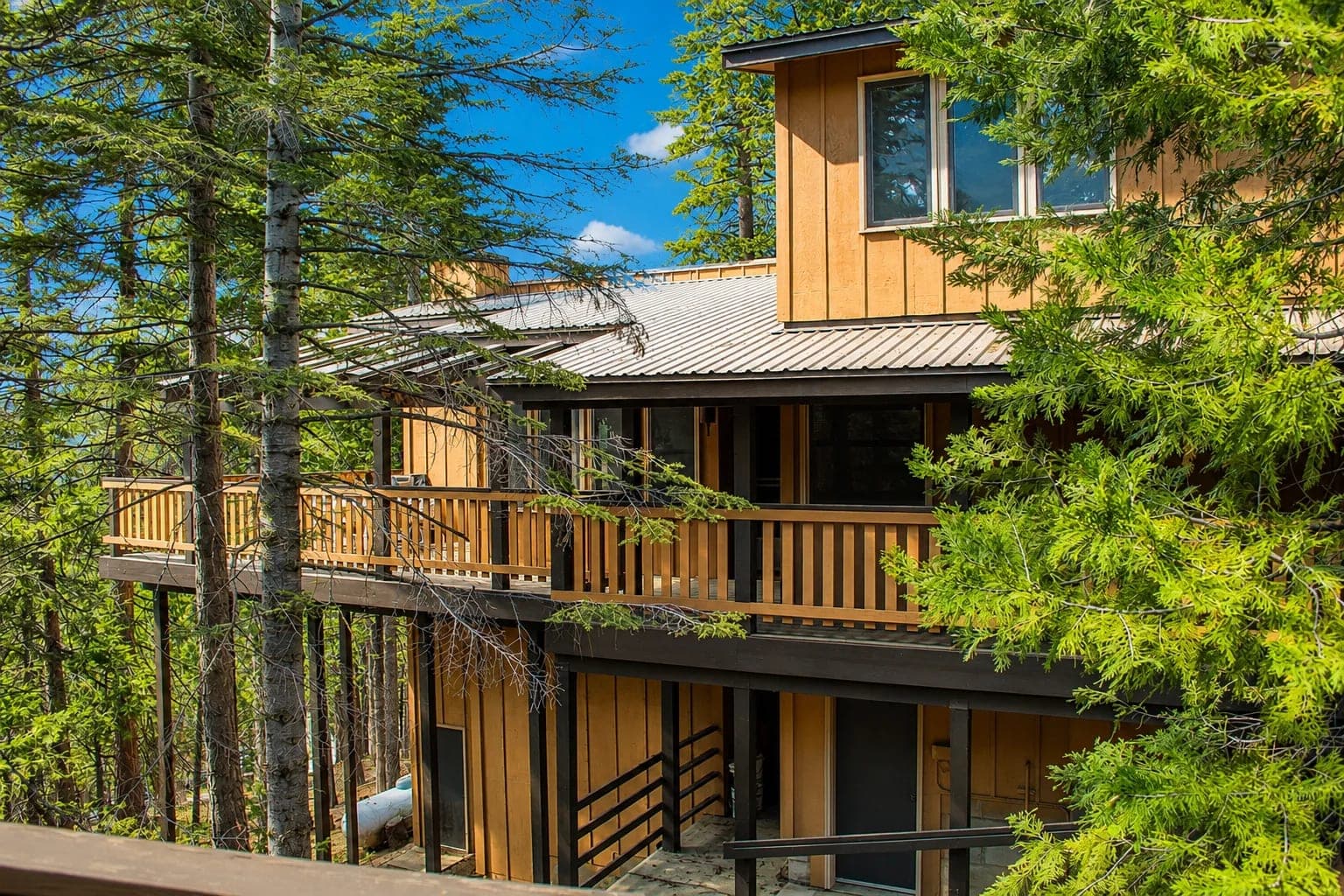 Hauge/Krueger Cabin, a cabin rental at Hume Lake
